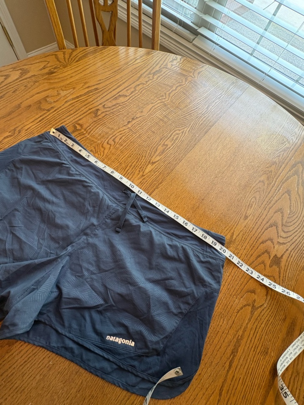 Patagonia Women’s Lined Running Shorts XL - Picture 8 of 9